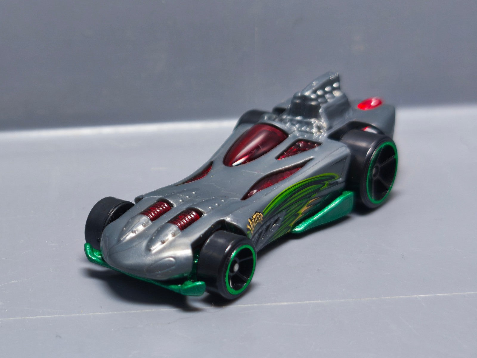 Hot Wheels Marvel Spider-Man Power Bomb (A09)