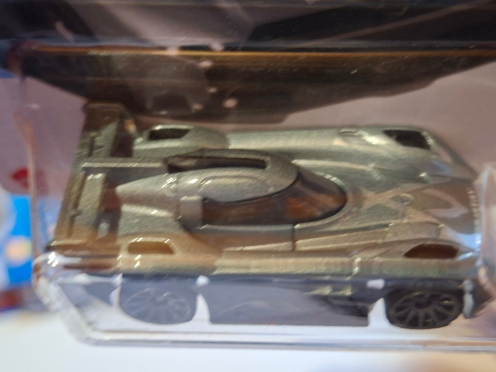Hot Wheels McMurtry spéirling  2025-237 (NP12)