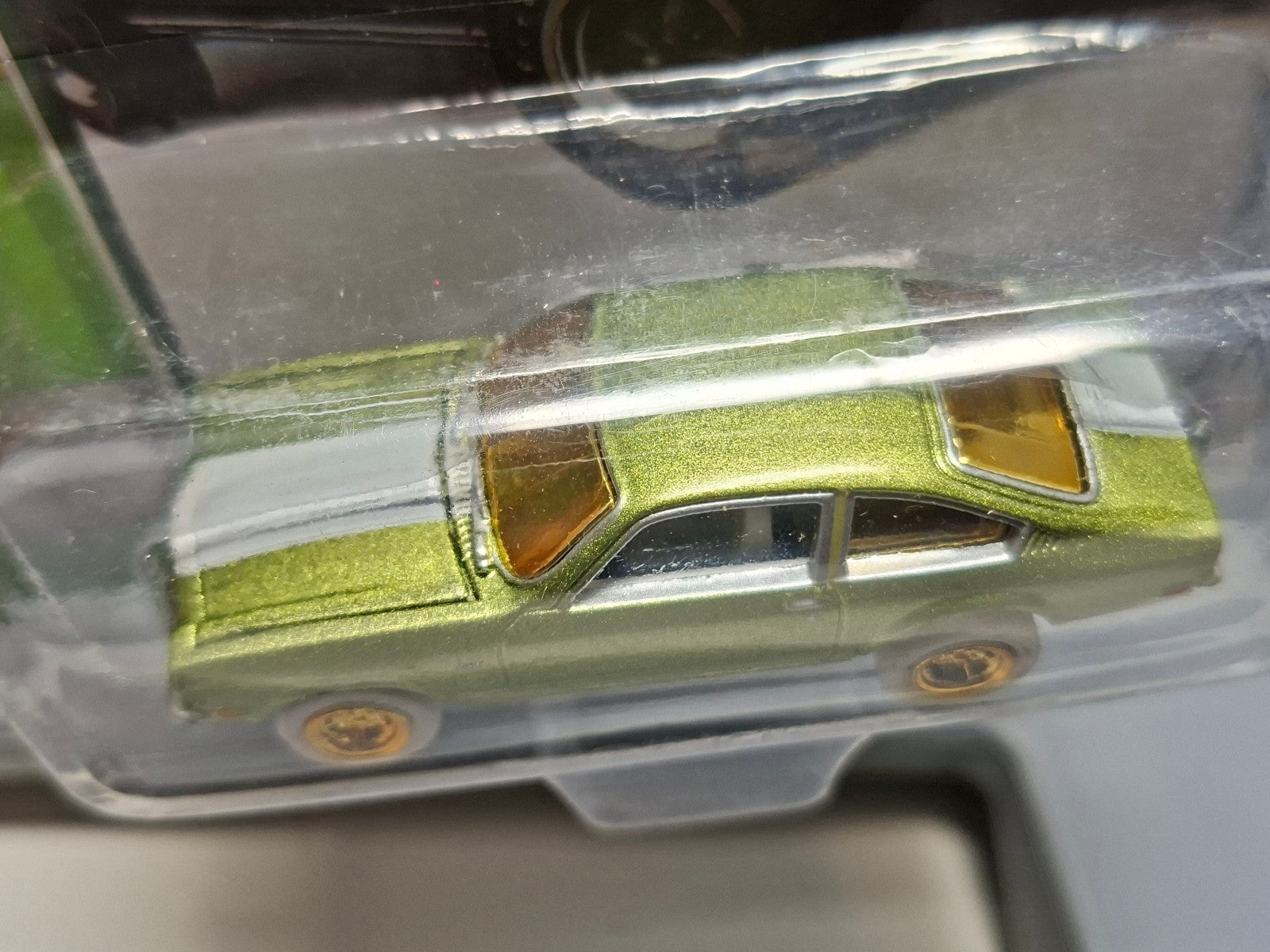 Johnny Lightning 50 Years Classic Gold 1972 Chevy Vega GT  Chase White (NG21)