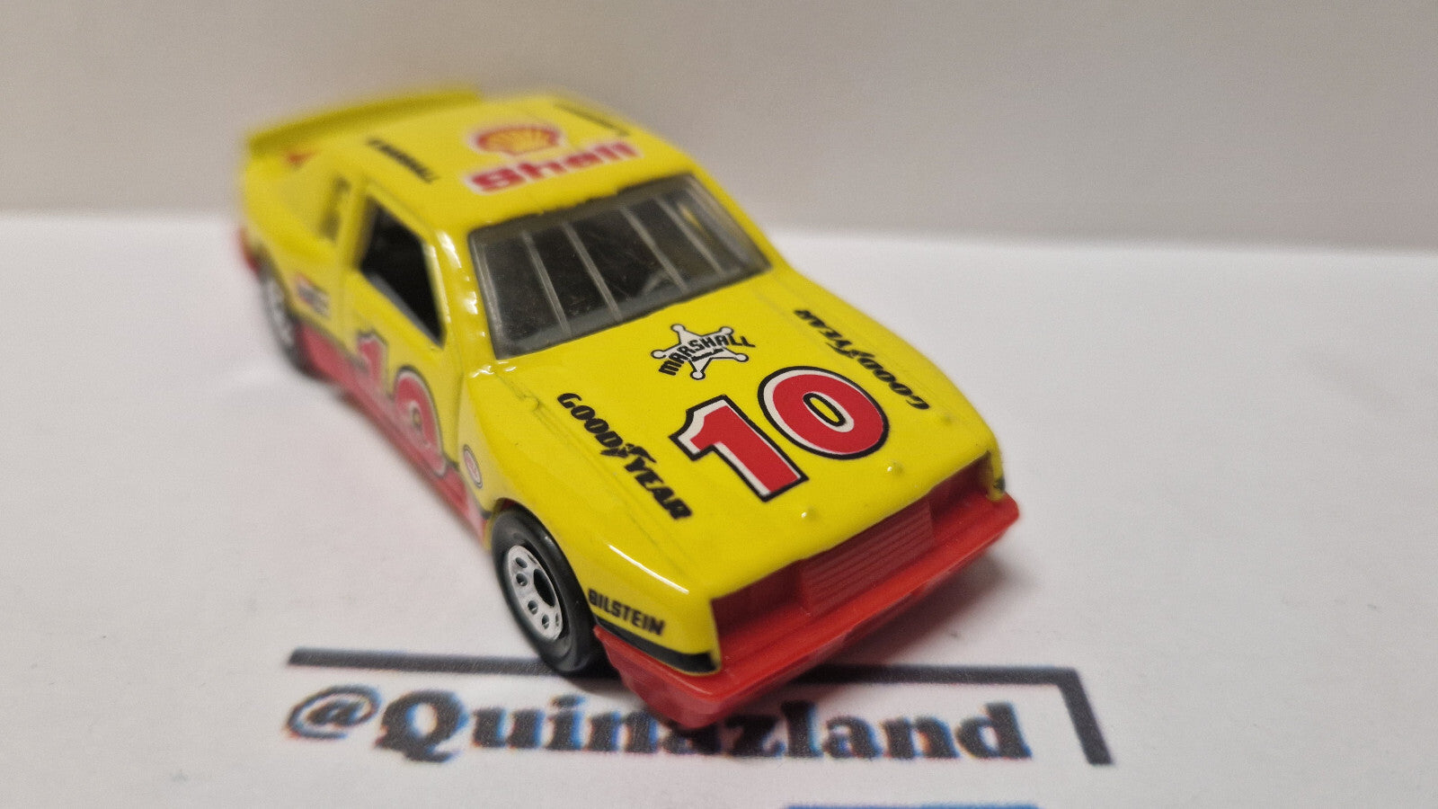 Matchbox 1987 mainline  Buick le sabre    (A24)