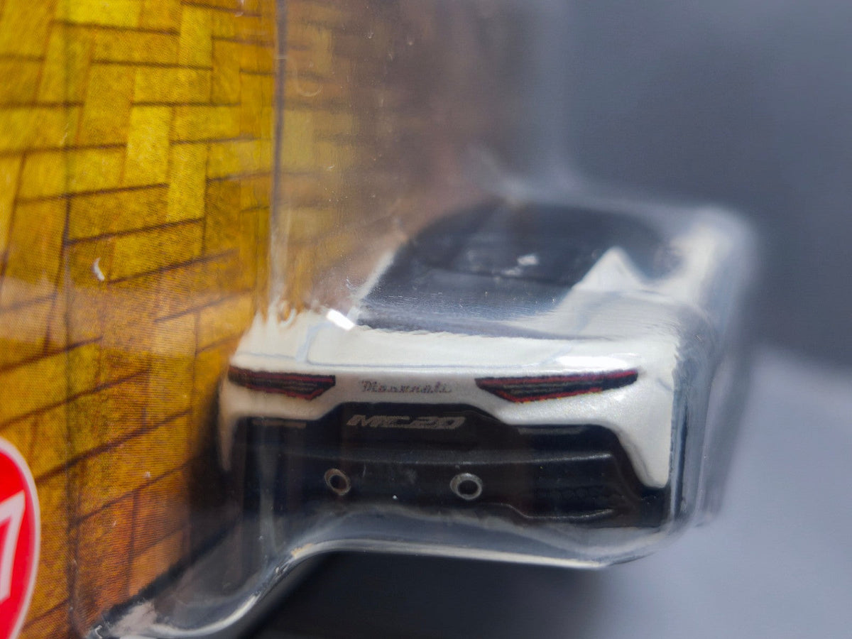 Hot Wheels 2025 Boulevard Maserati MC20 (NG07)