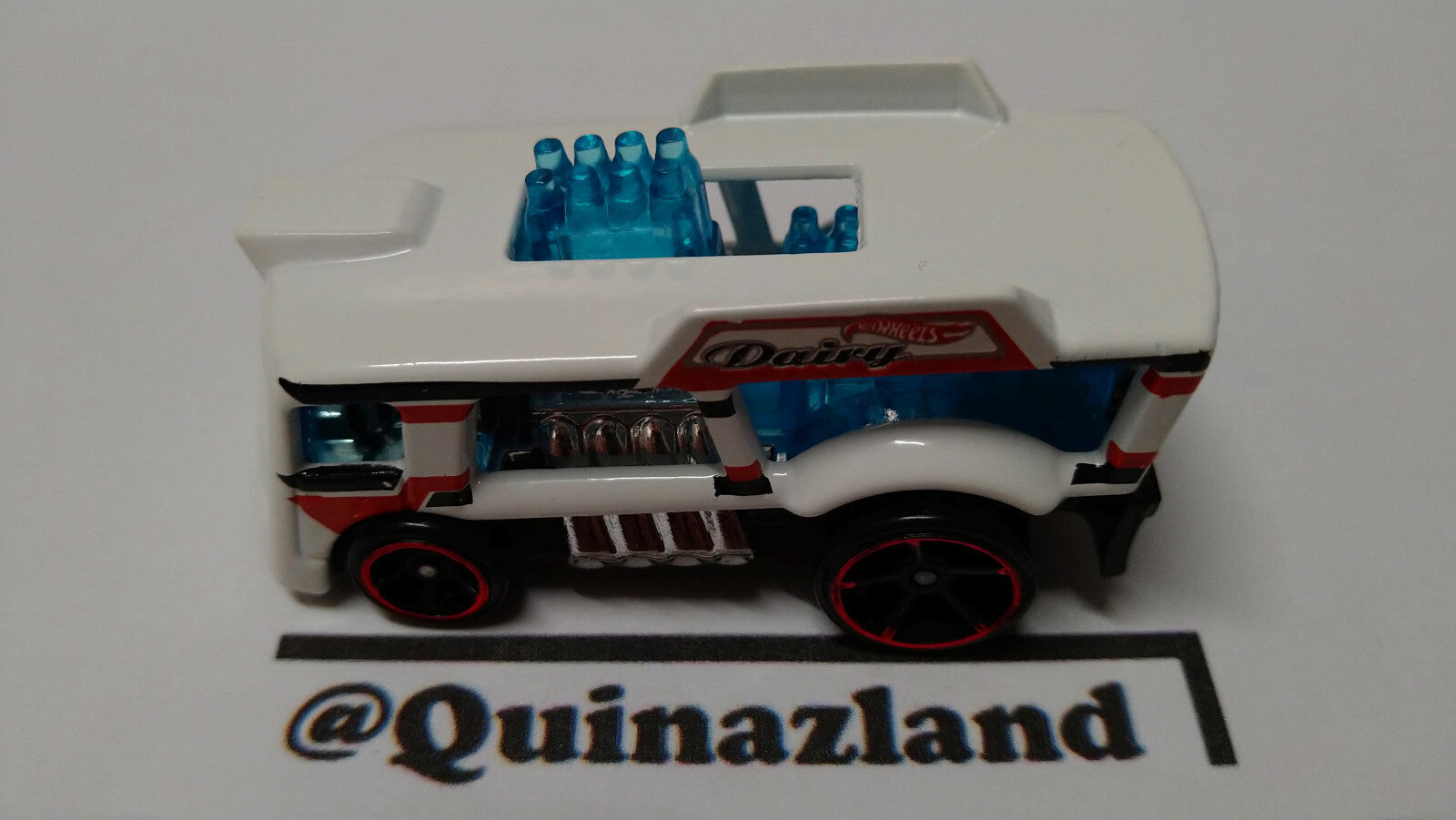 Hot Wheels Chill mill 2015-004 (A16)