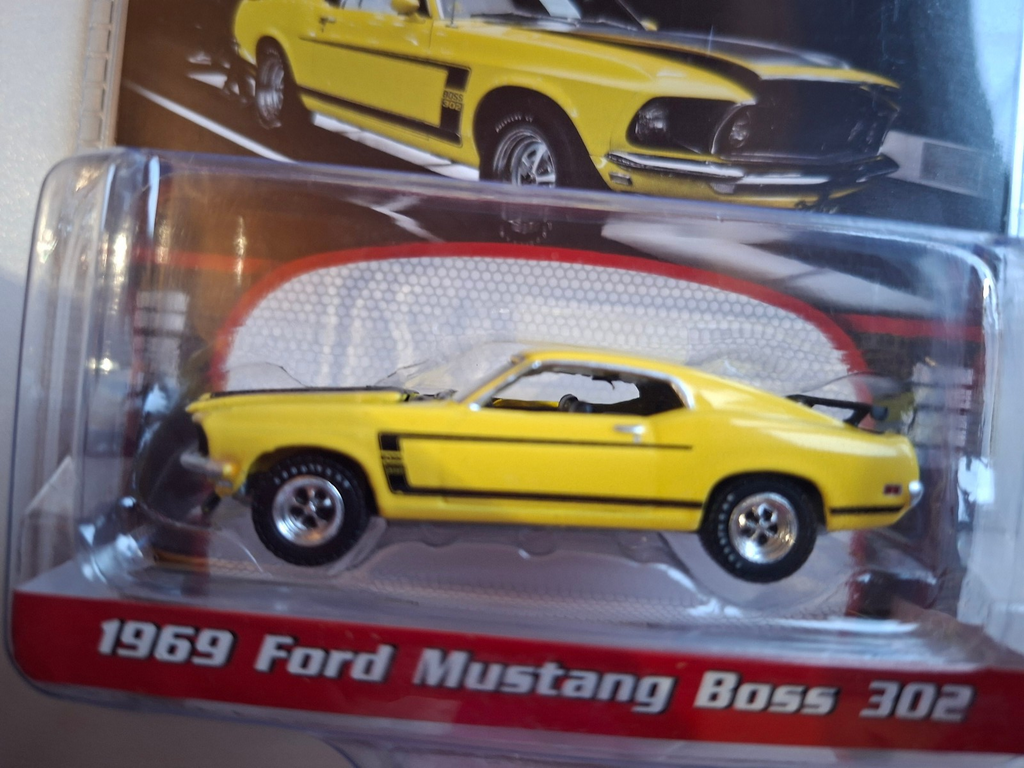 Greenlight Barrett-Jackson Series 15 1969 Ford Mustang Boss 302  (NG28)