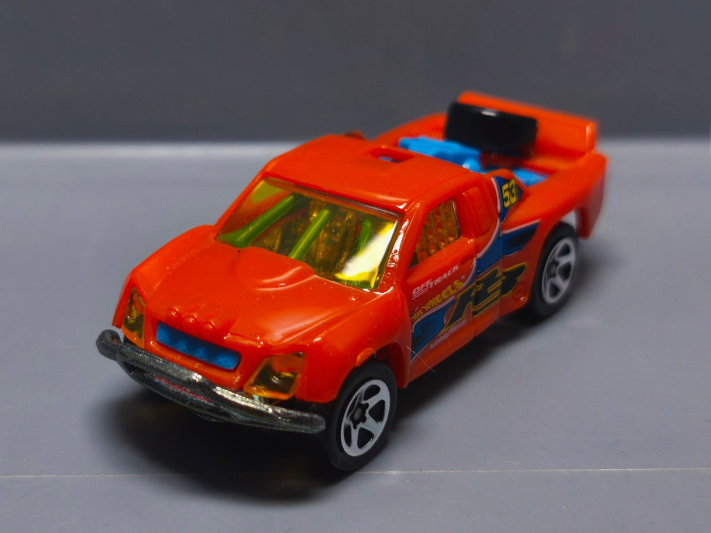 Hot Wheels Off track exclusive kmart 2004-084   (A15)