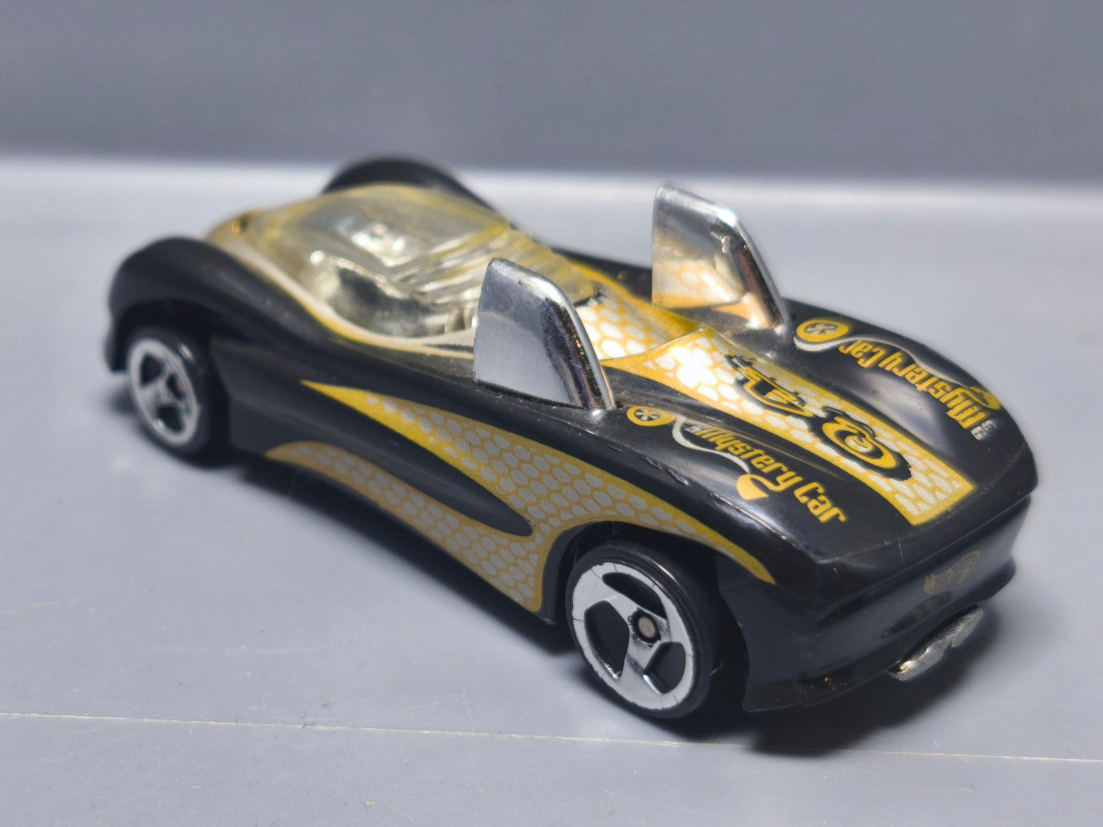 Hot Wheels Power pipes 1999 mystery car (A35)