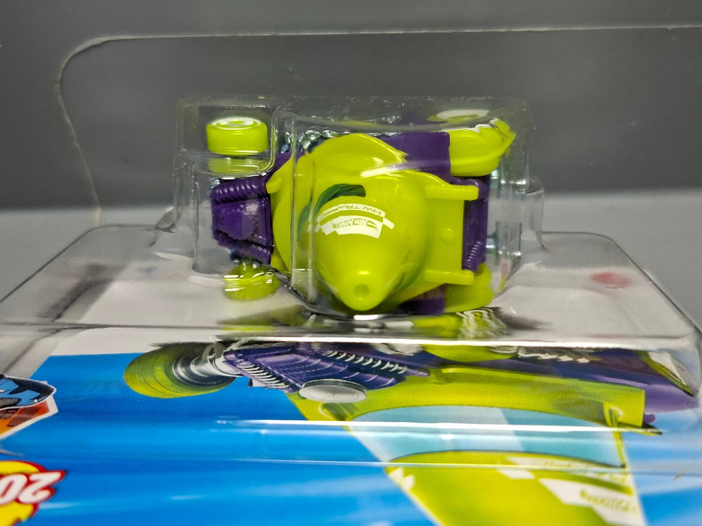 Hot Wheels Cone shaker    2025-148 (NP01)