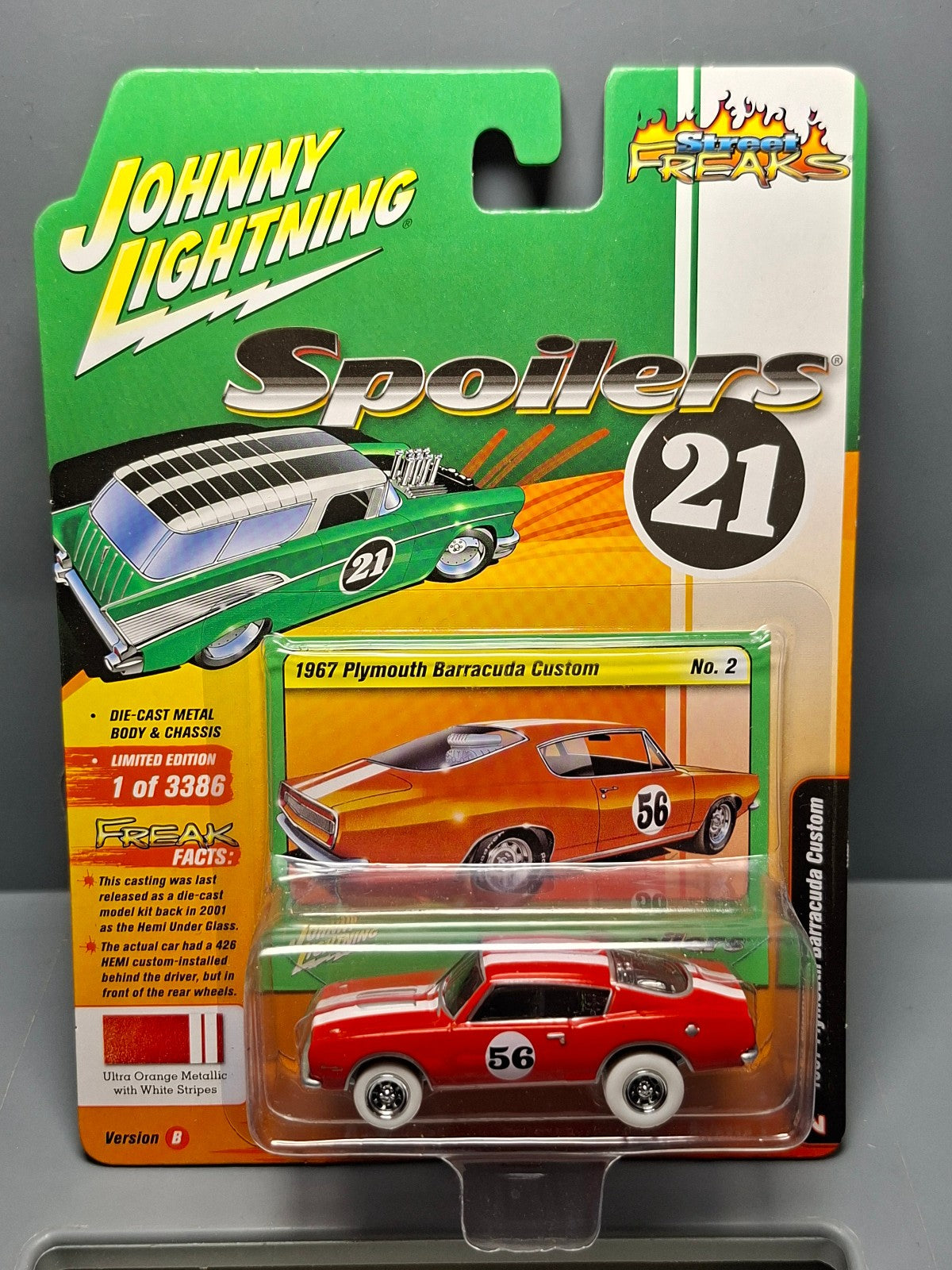Johnny Lightning White lightning 1967 Plymouth Barracuda Custom  (NG25)