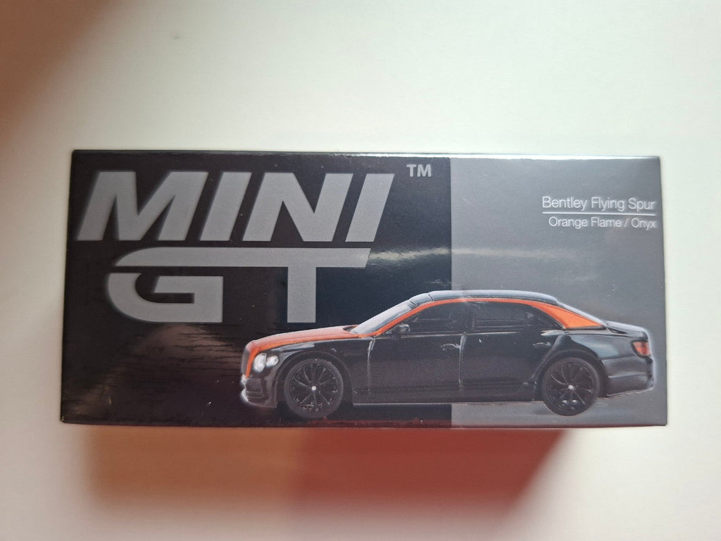 Mini GT 2024 Bentley Flying Spur, orange flame-onyx N°991 (NP11)