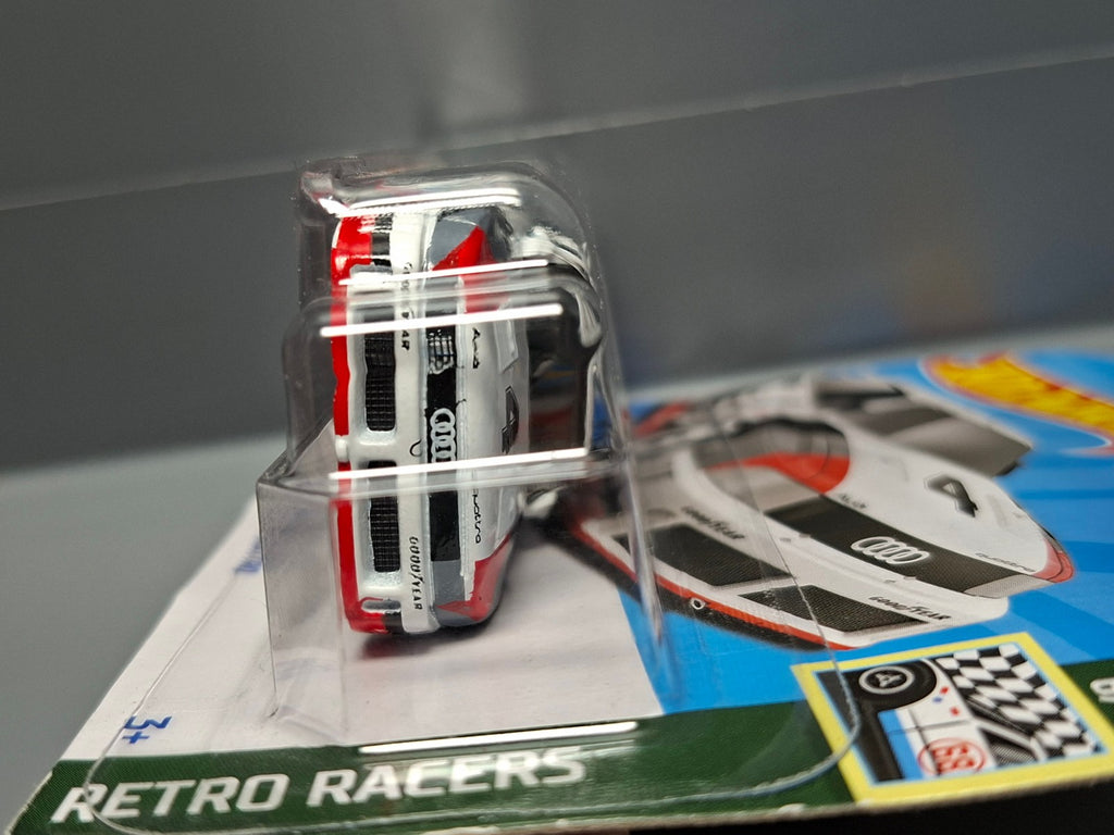 Hot Wheels Audi '90 Quattro   2023-077  (CP04)