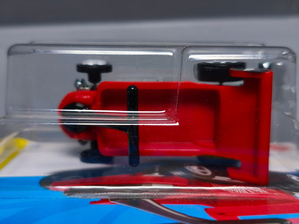 Hot Wheels Draggin' wagon 2023-022  (NP19)