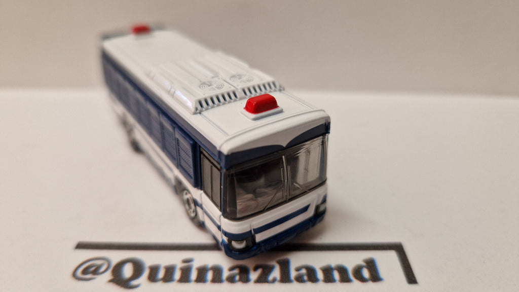 Tomica 2020 regular Personnel transport vehicle large type 1/136 (CP08)