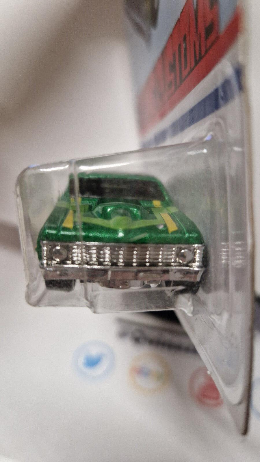 Hot Wheels 2019 flying customs target exclusive  68 nova (NP46)