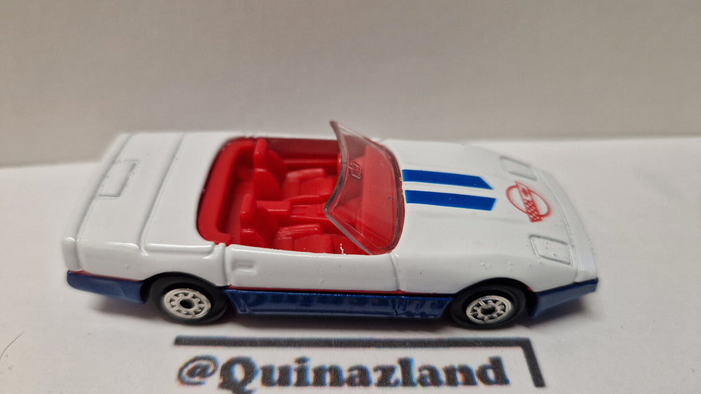 Mc Toy Chevrolet corvette    (A28)