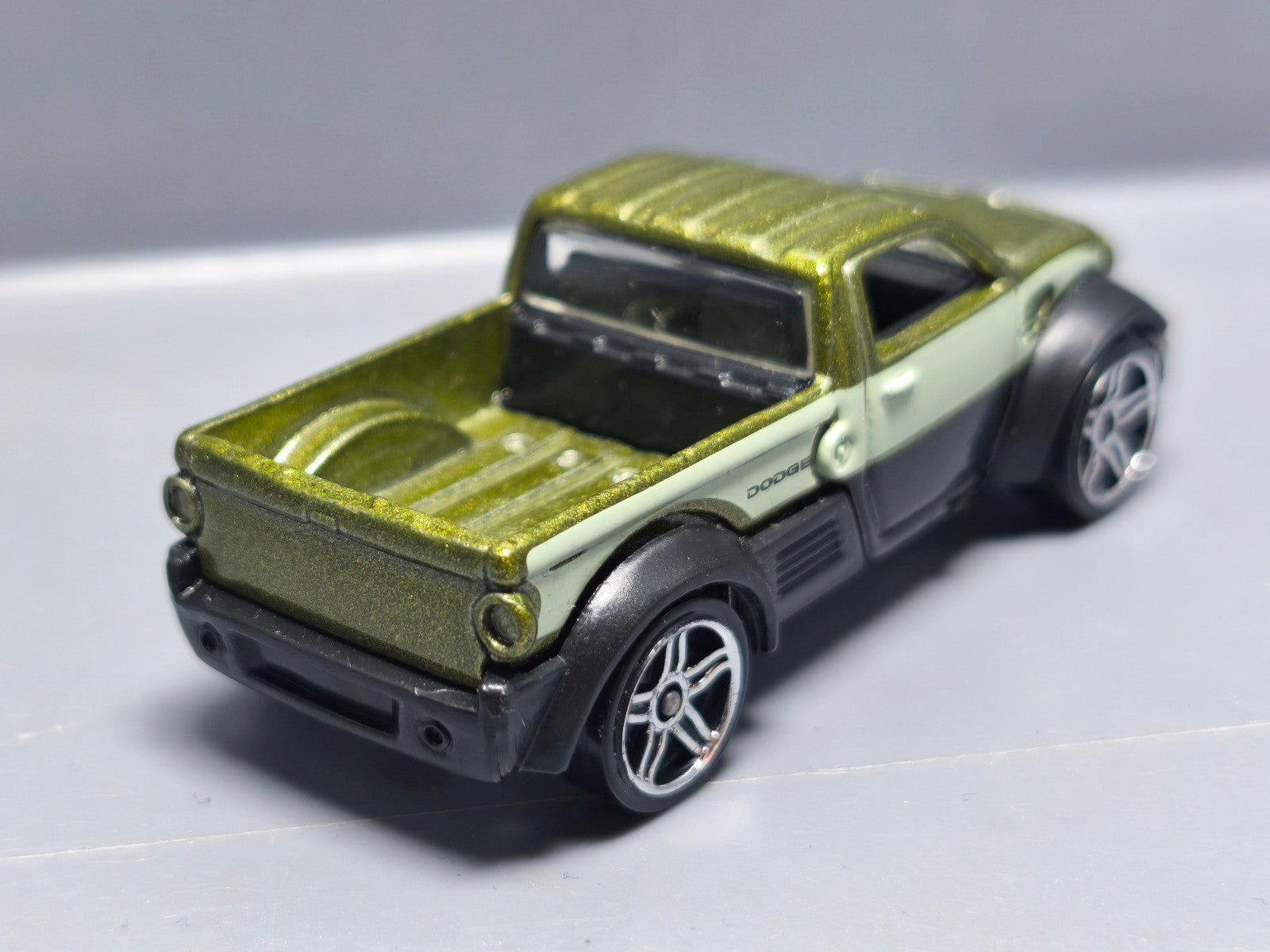 Hot Wheels 2012 exclusive multipack  Dodge M80  (A04)