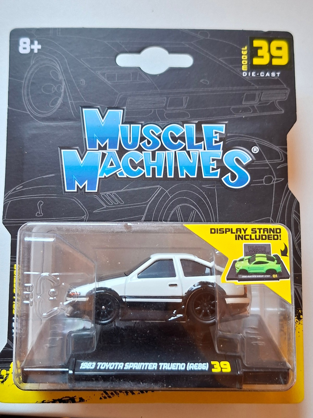 Maisto Muscle machines 1983 Toyota Sprinter trueno (AE86) (NG77)