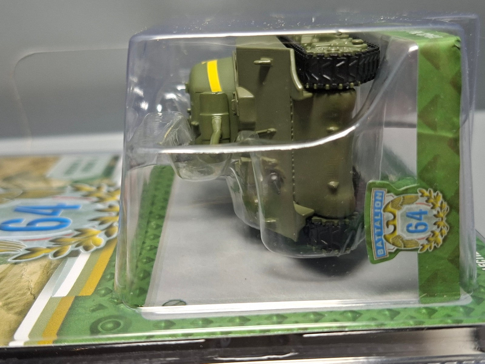 Greenlight Battalion 64 Series 4 1943 M4 Sherman Tank US Army World War (NG31)
