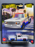 Hot Wheels 2026 Boulevard 1978 Dodge Li'l red express truck  (NG43)