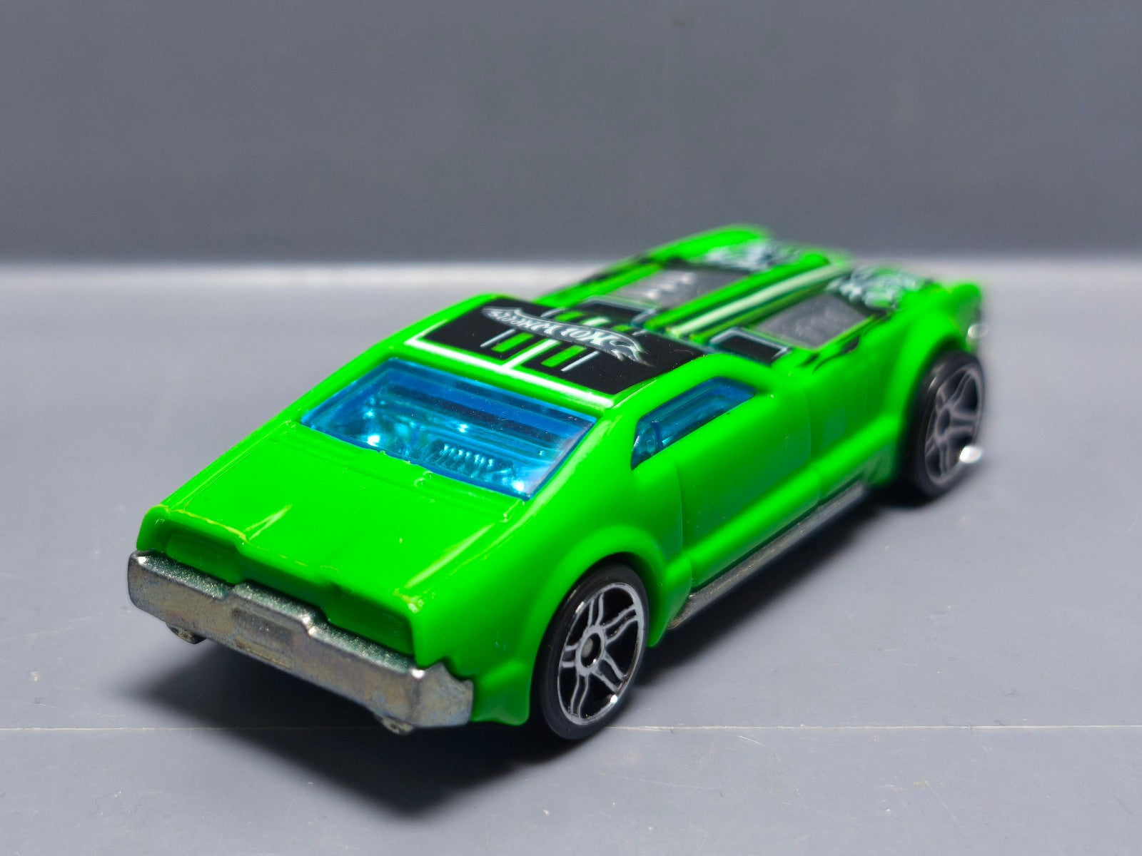 Hot Wheels CCM country club muscle 2009 exclusive set de jeu    (A39)