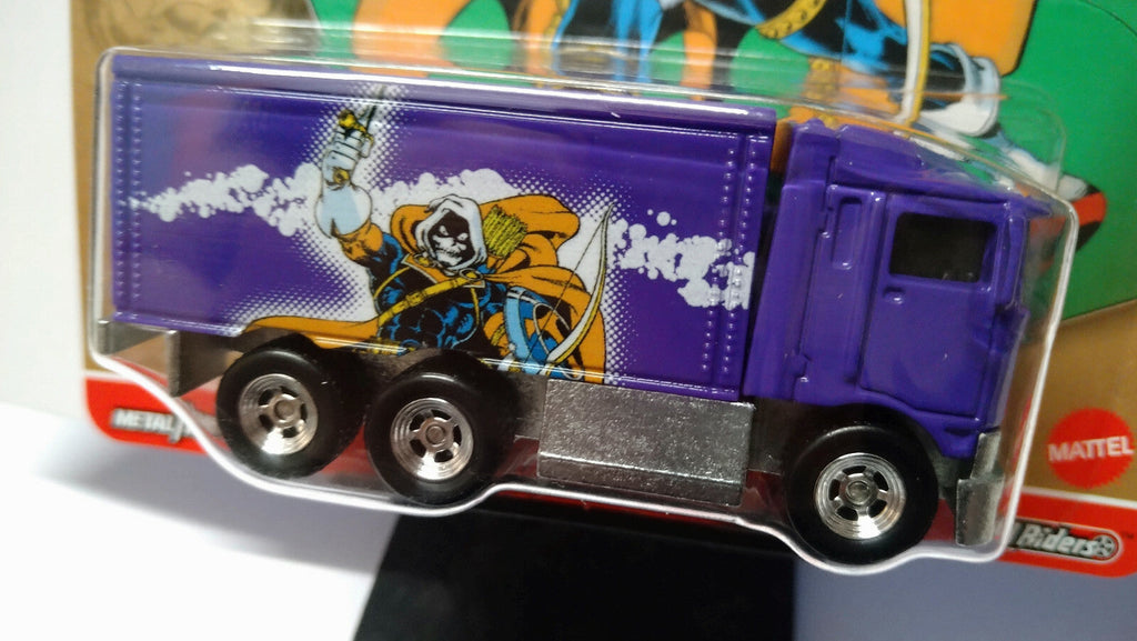 Hot Wheels Marvel Land Rover Hiway Hauler Volkswagen Combat Medic lot 5 (NG30)