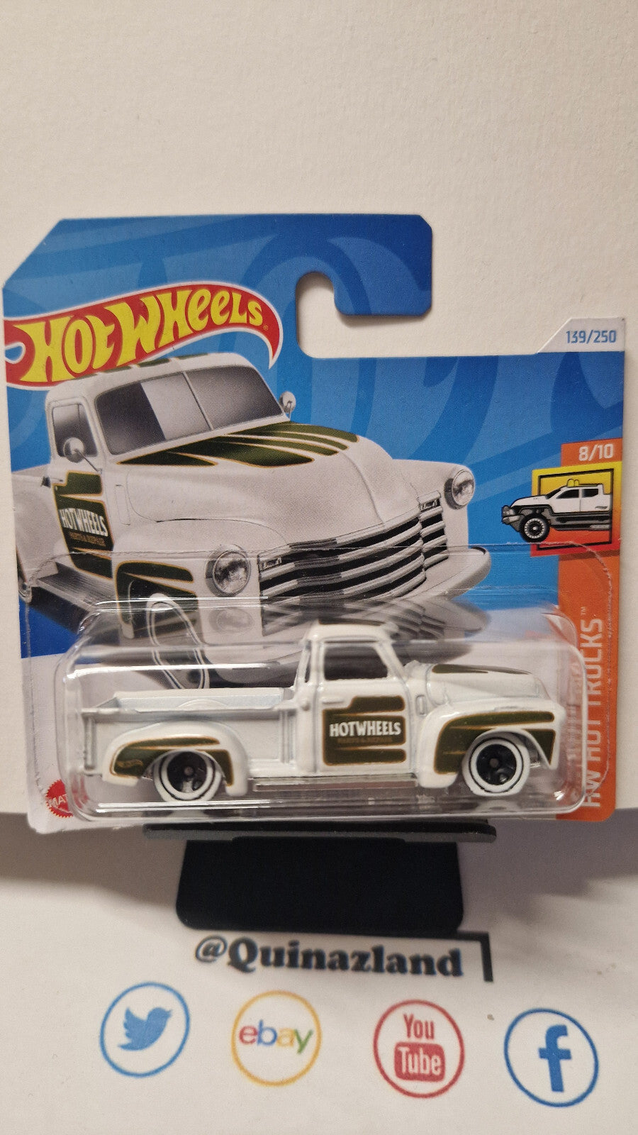 Hot Wheels 52 chevy 2024-139 (NP25)