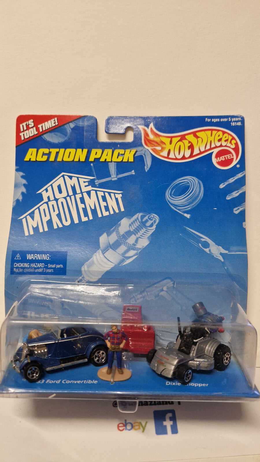 Hot Wheels 1997 action pack Dixie chopper et 33 Ford convertible    (C9)