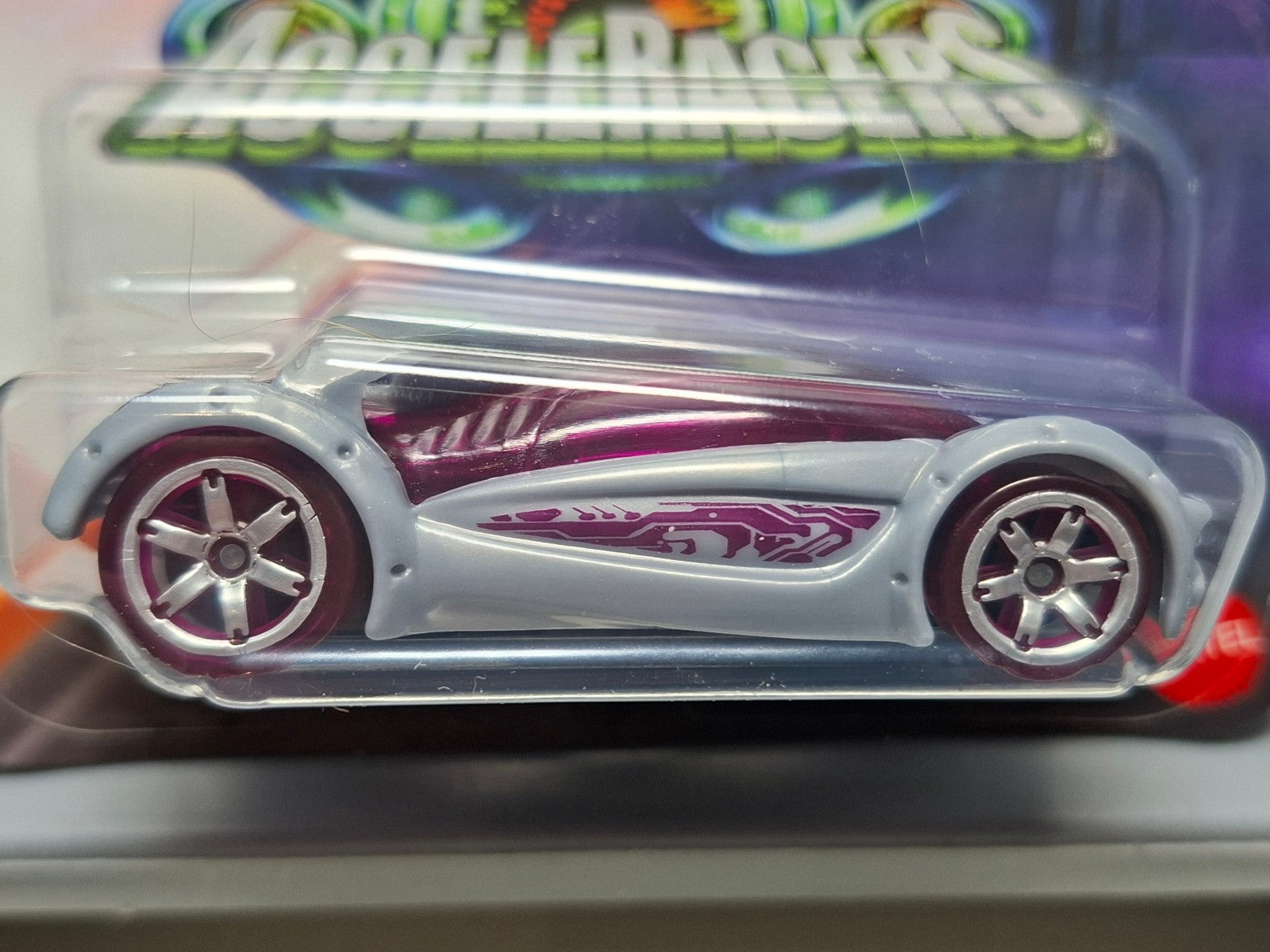 Hot Wheels Acceleracers Iridium    (CP13)