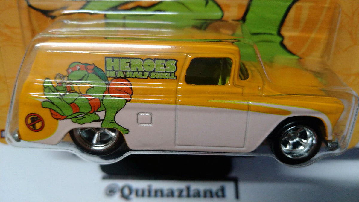 Hot Wheels Teenage Mutant Ninja Turtles 55 chevy panel    (NG58)