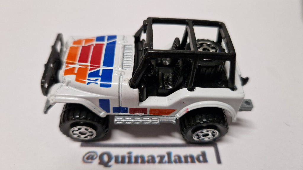 Matchbox 1987 mainline  Jeep 4X4 sans antenne   (A31)