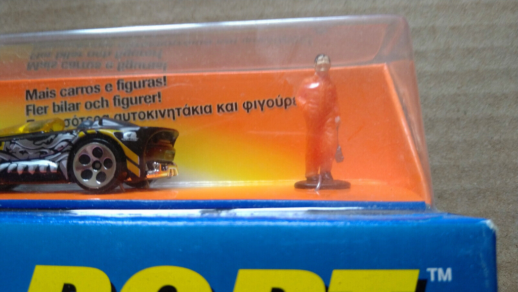 Hot Wheels 2004 jet port     (Cart)