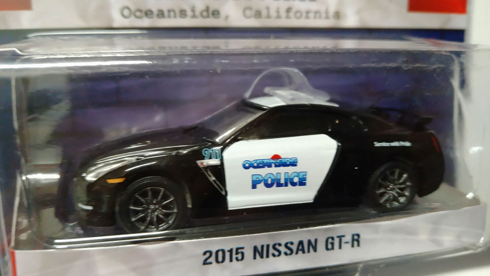Greenlight Hot Pursuit 2015 Nissan GT-R  (NG12)