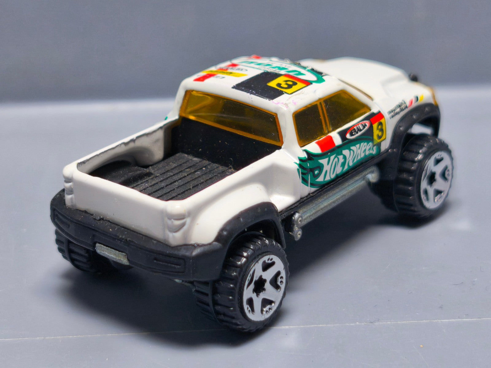 Hot Wheels Mega duty 2007 multipack   (A39)