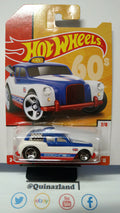 Hot Wheels Decades Cockney Cab II  (NP03)