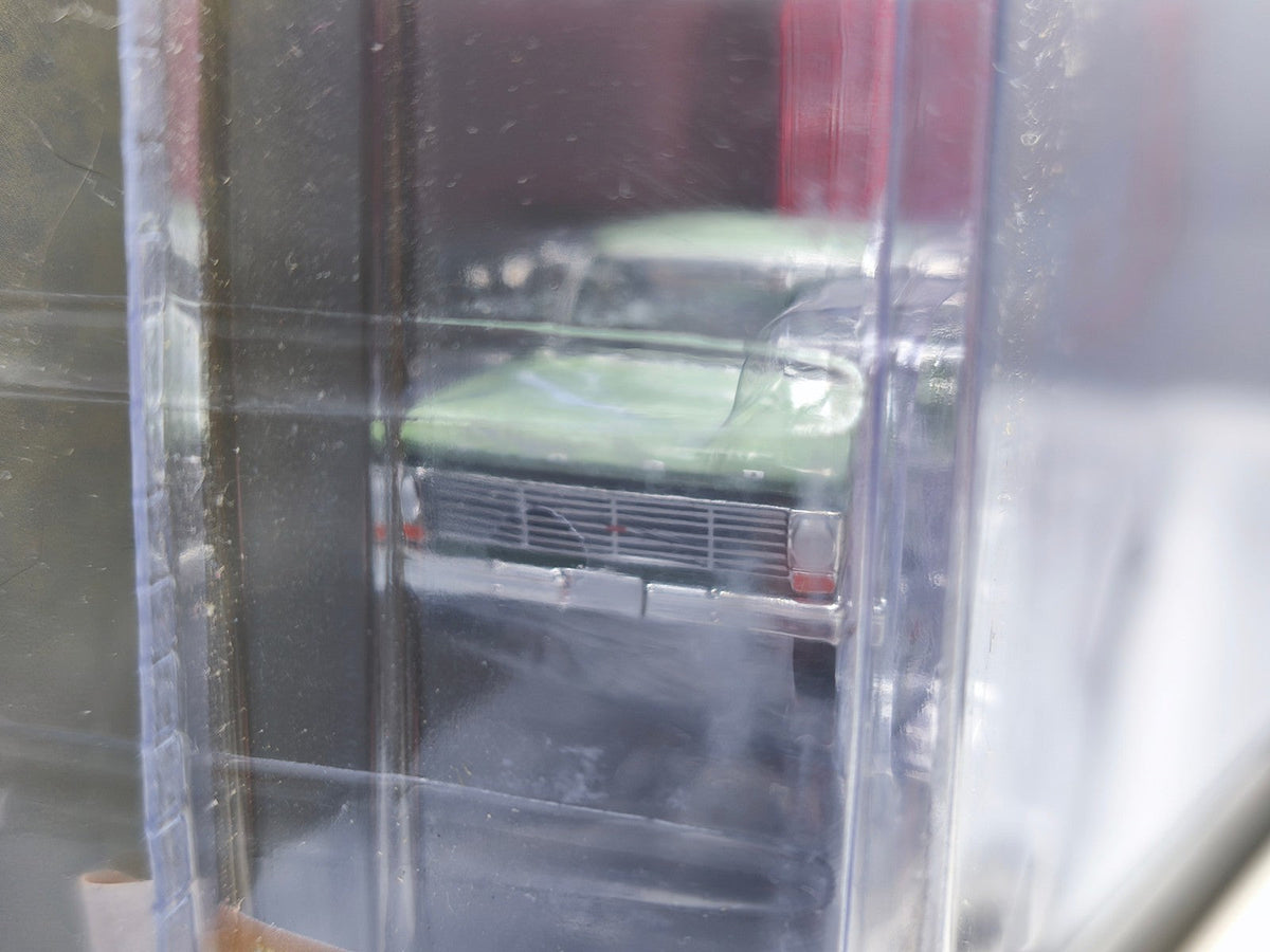 Greenlight Hitch & Tow Series 15 Ford F-100 Farm  Ranch Special   (CT03)
