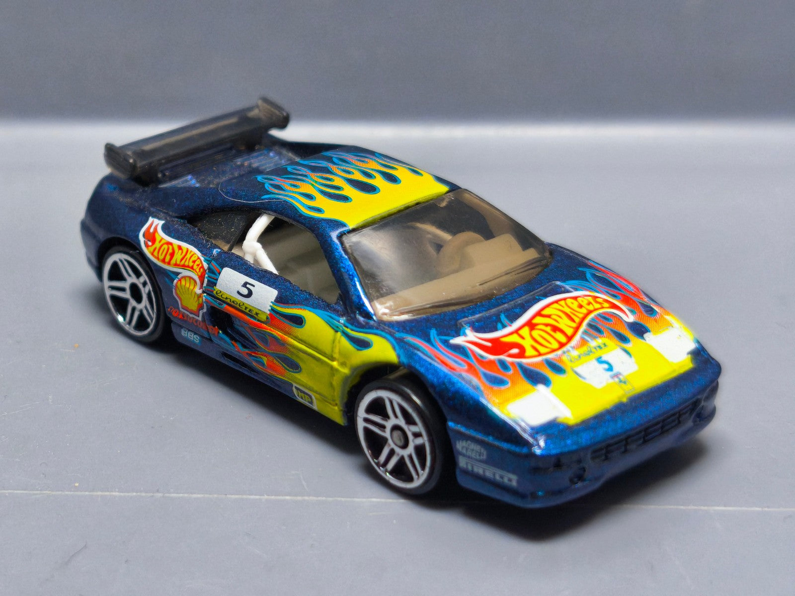hot wheels 2002 exclusive multipack Ferrari  F355 challenge (A19)