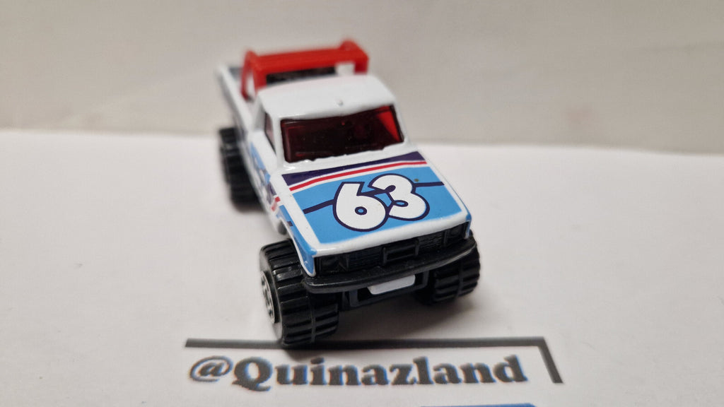 Matchbox 1987 mainline  Dune racer 4X4 open back truck    (A27)