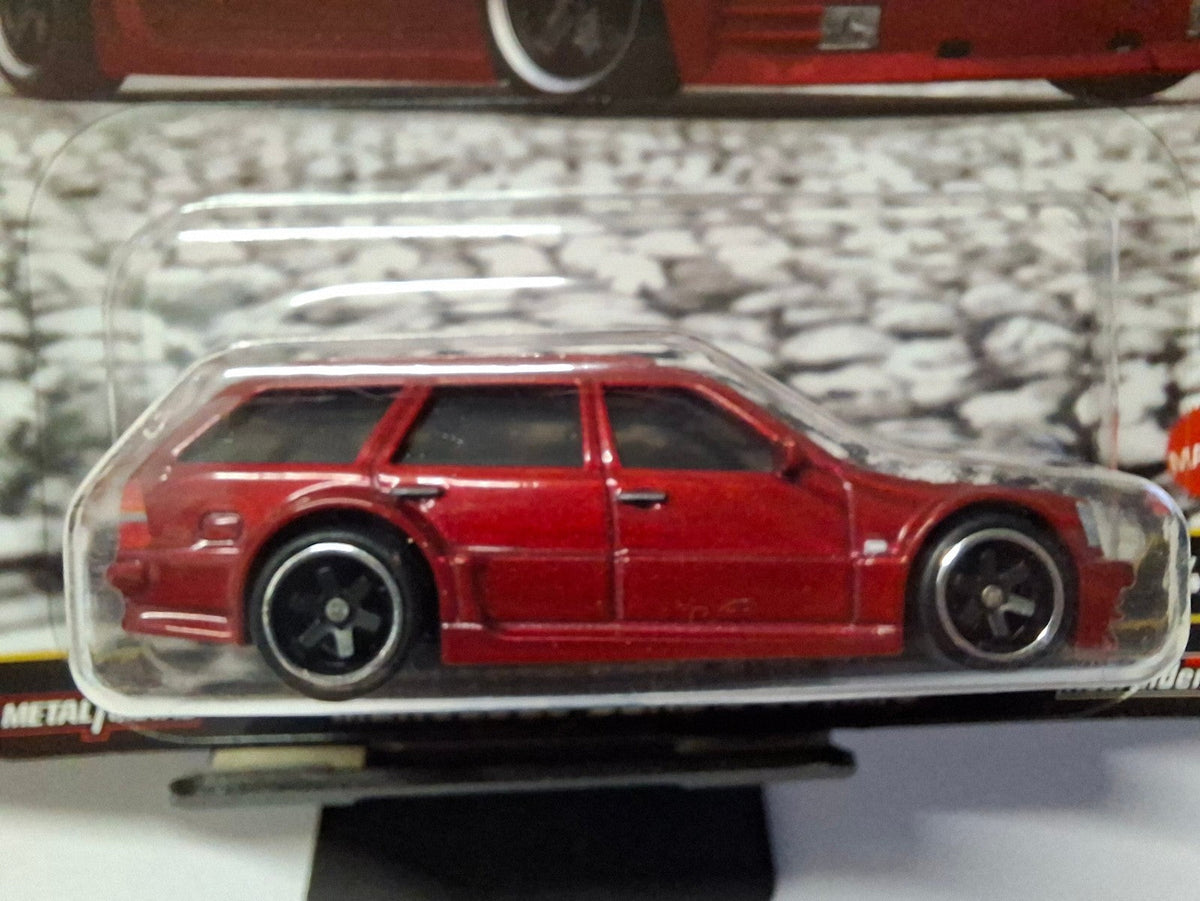 Hot Wheels  Fast Wagons Mercedes-Benz E 36 AMG (NG65)