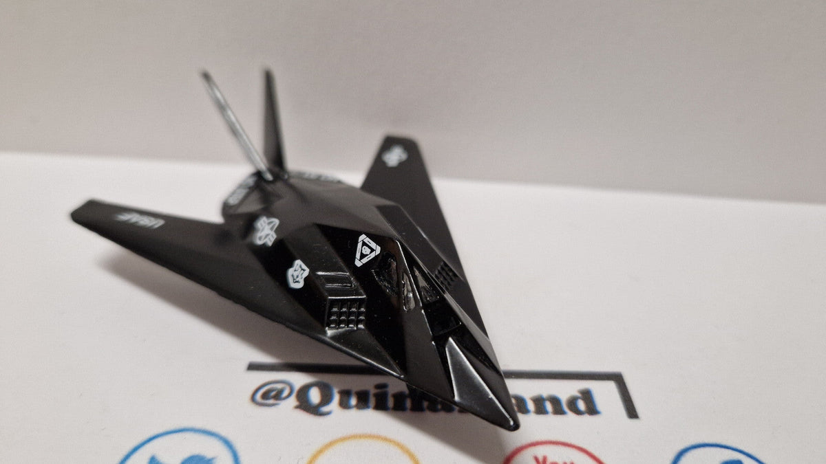 Daron  Rynway 24 F-117 nighthawk (USAF)    (NP28)