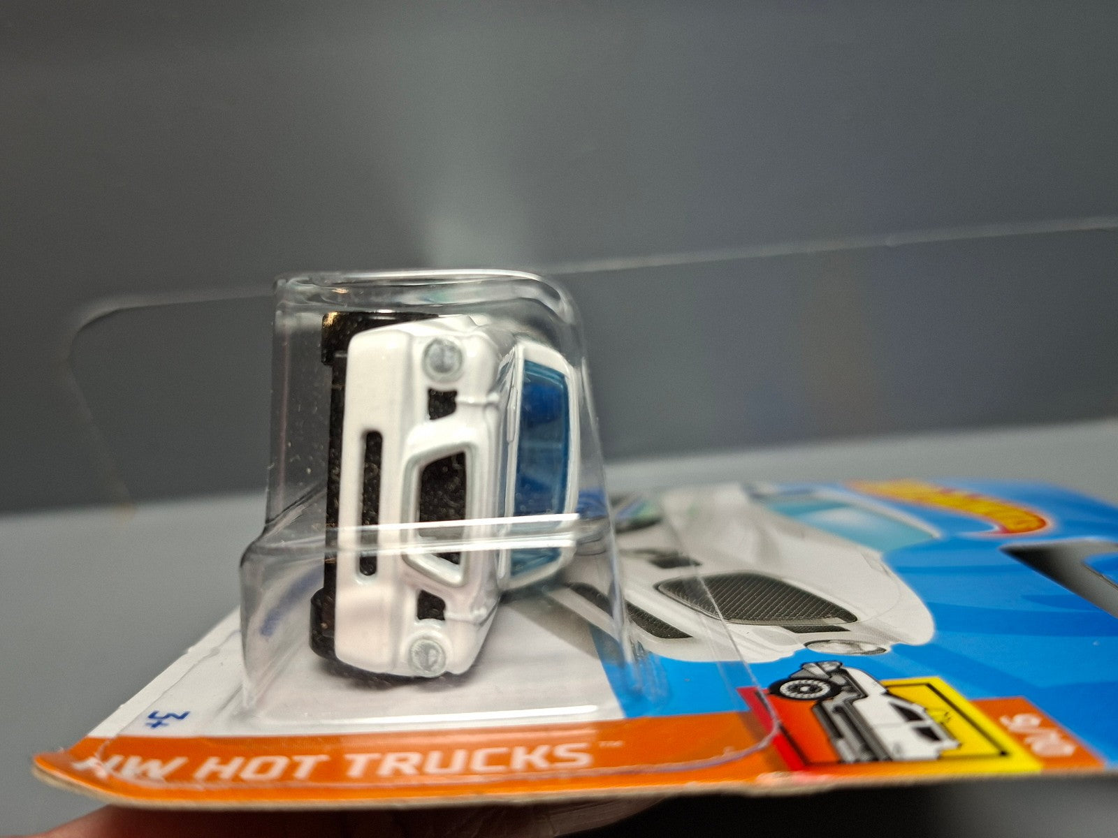 Hot Wheels 63 studebaker champ   2024-155  (CP16)
