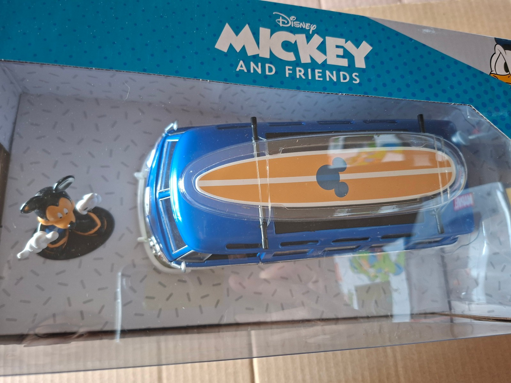 Jada 1/24 1962 Volkswagen T1 Bus & Disney Mickey Mouse Figure White Blue (ET)