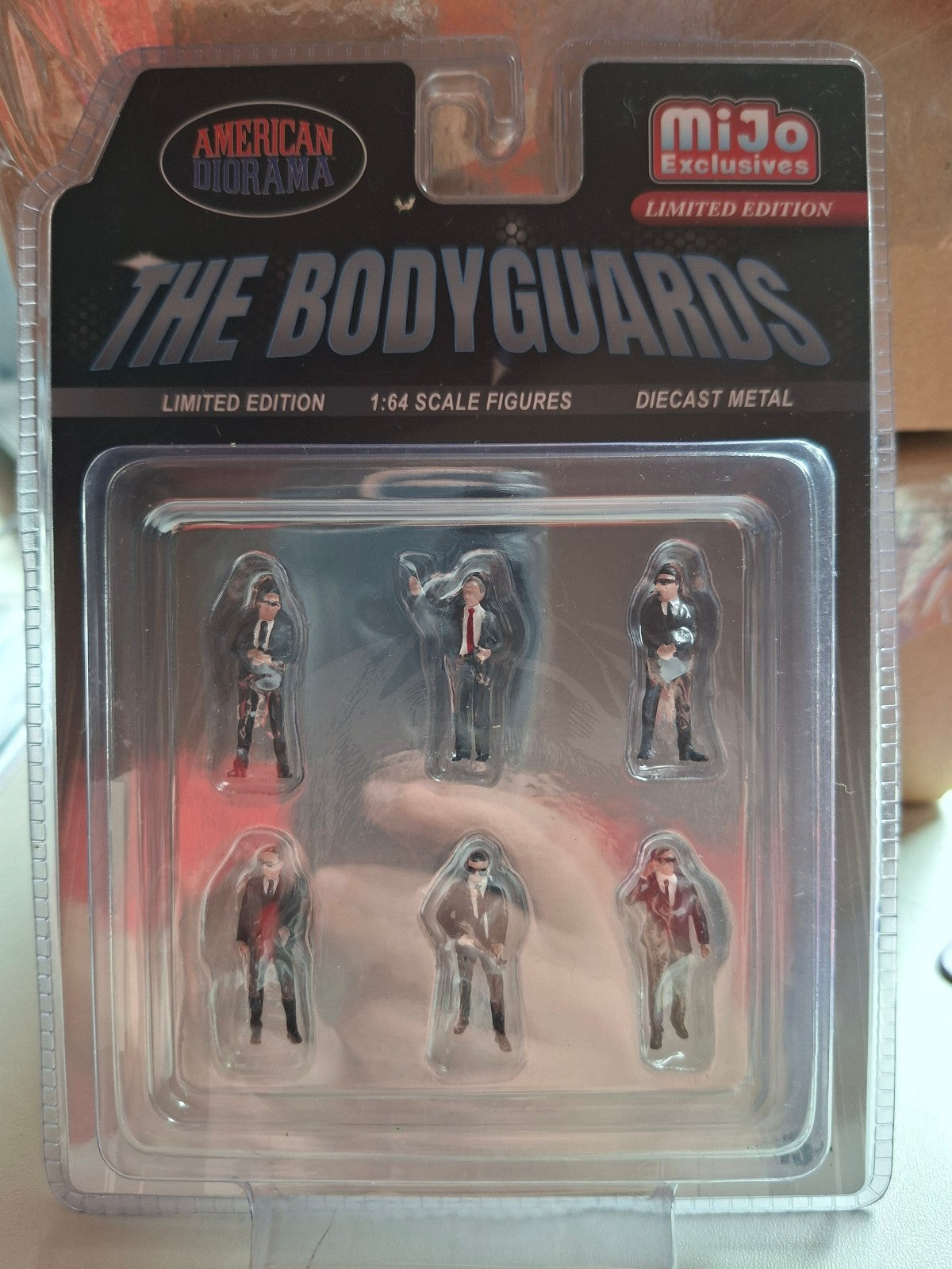 American Diorama  1/64 The Bodyguards, Diecast Figure's (NG52)