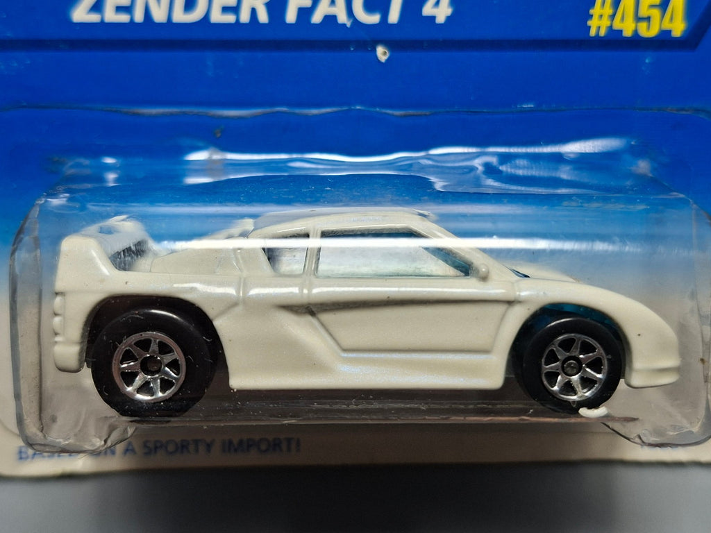 Hot Wheels Zender fact 4 version 7SP 1996-454 (NP15)