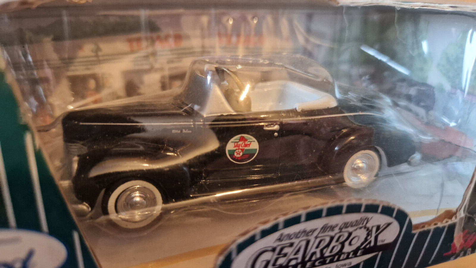 Gearbox Texaco sky chief 1940 Ford deluxe coupe  (C5)