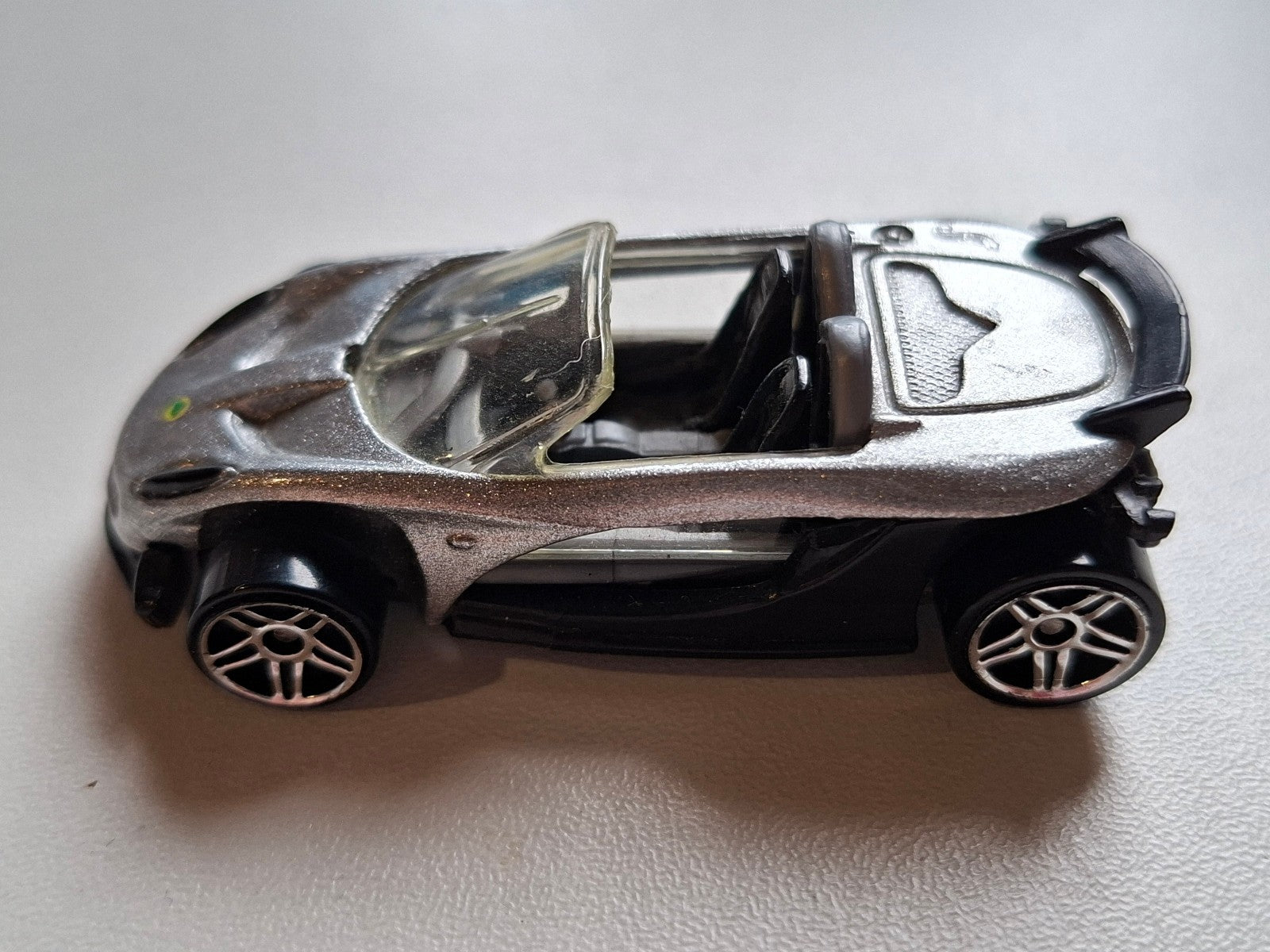 Hot wheels Lotus elise 340r 2000-075  (A05)