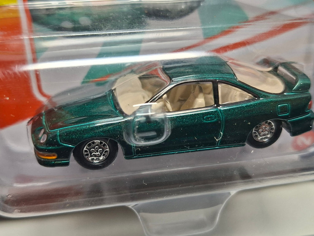 Johnny Lightning Classic gold  2000 Acura Integra Type R in Clover Green  (NG09)