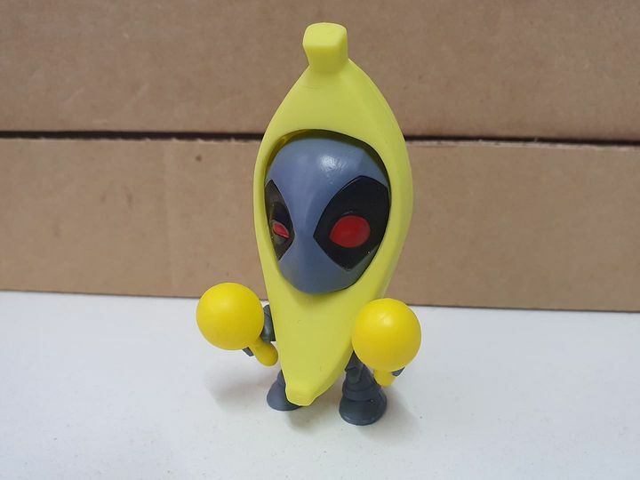 Marvel Bandai figurine Deadpool Chimichanga surprise gris banane