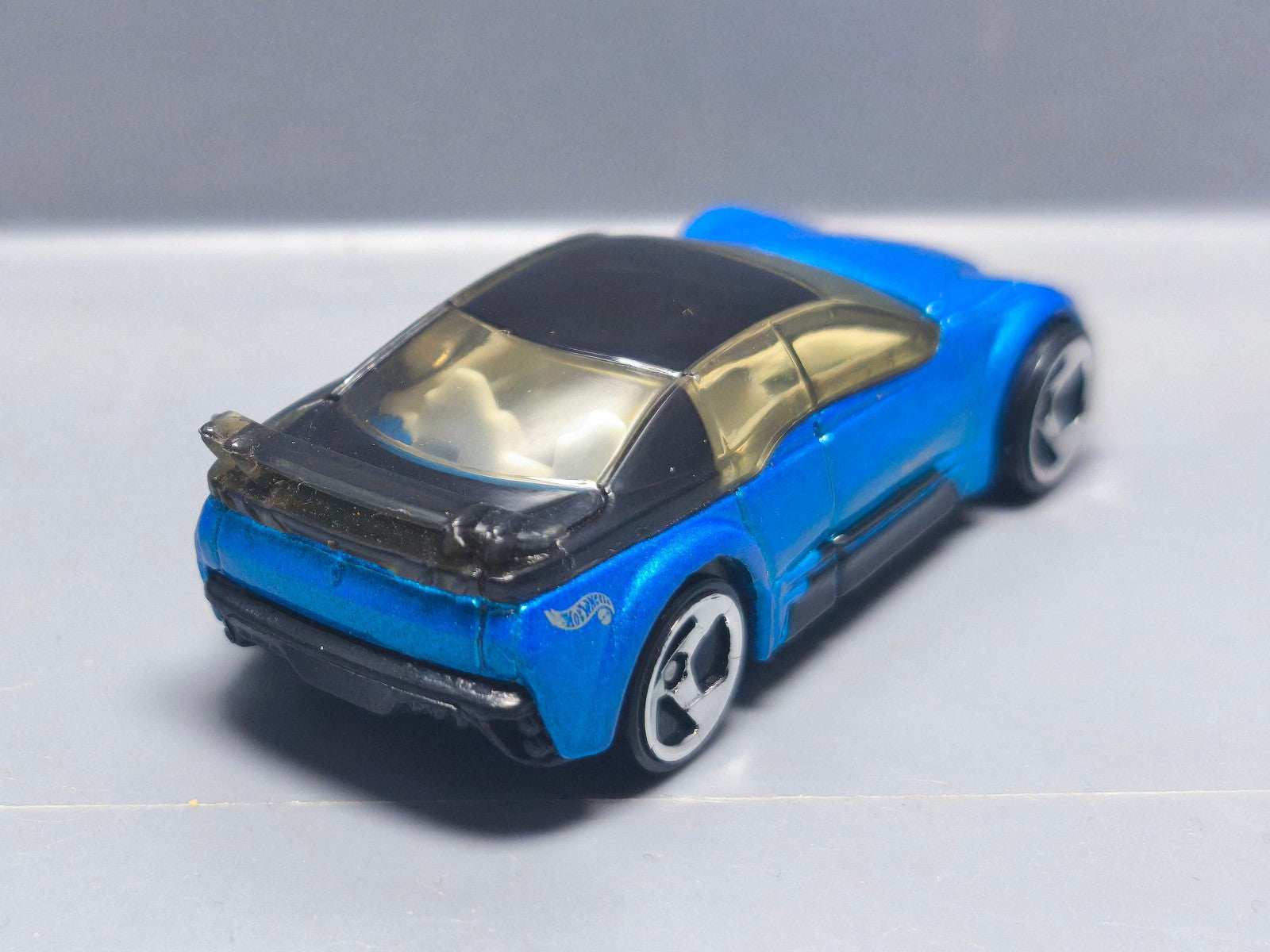 Hot Wheels Pontiac rageous version china bleue claire 2000-119  (A11)