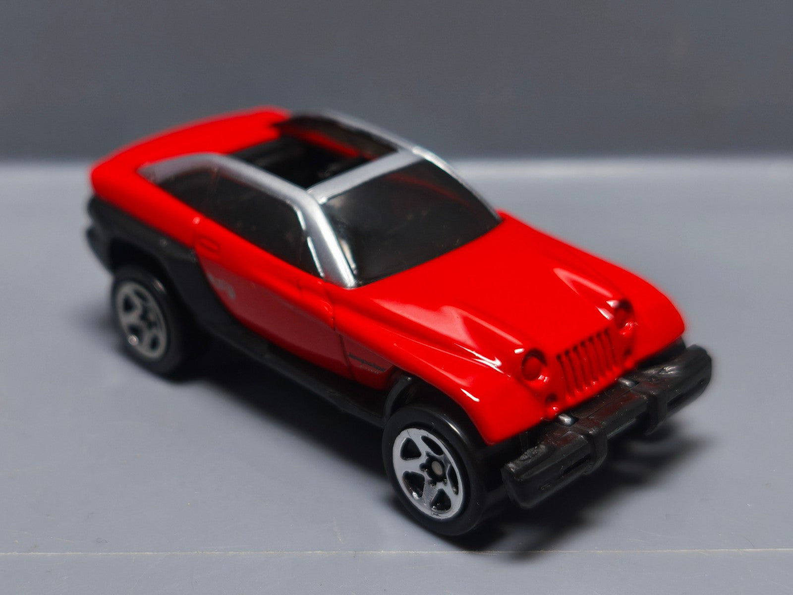 Hot Wheels Jeepster 1999-922  (A36)