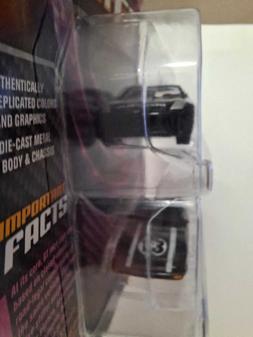 Johnny Lightning Pack Import Heat GT 2006 Nissan 350z & 1981 Mazda RX-7 (NG42)