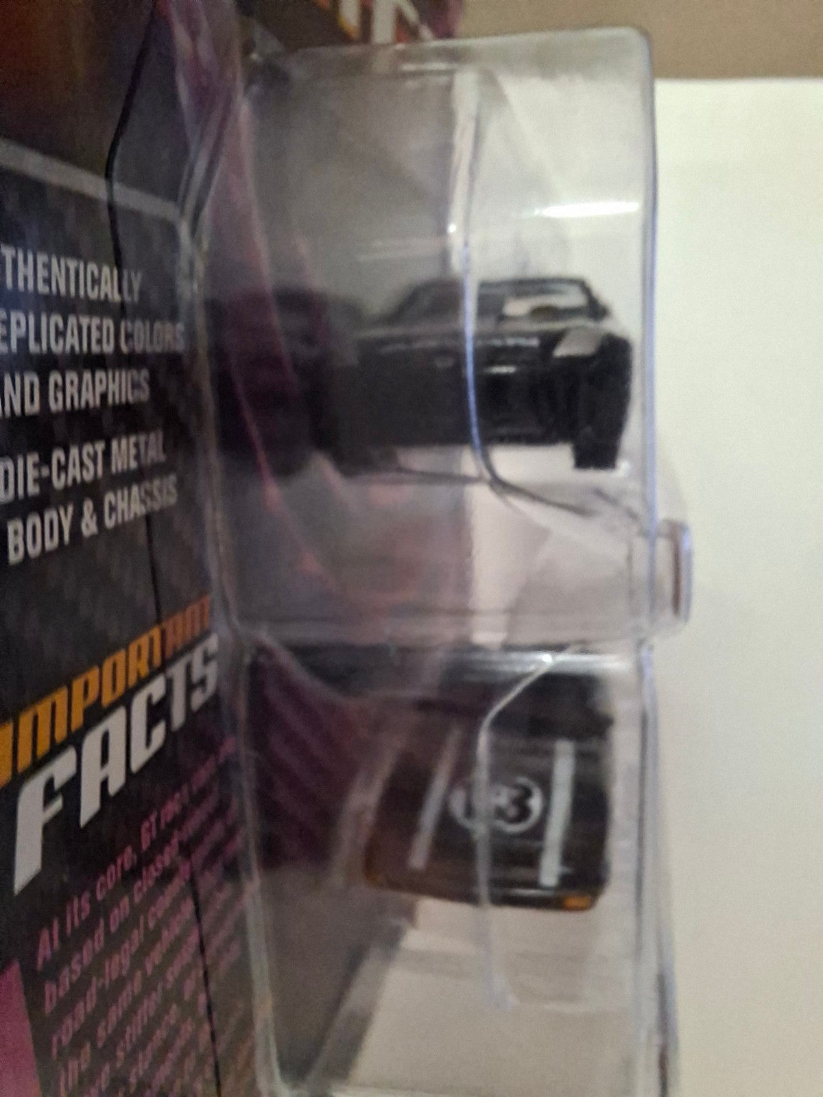 Johnny Lightning Pack Import Heat GT 2006 Nissan 350z & 1981 Mazda RX-7 (NG42)