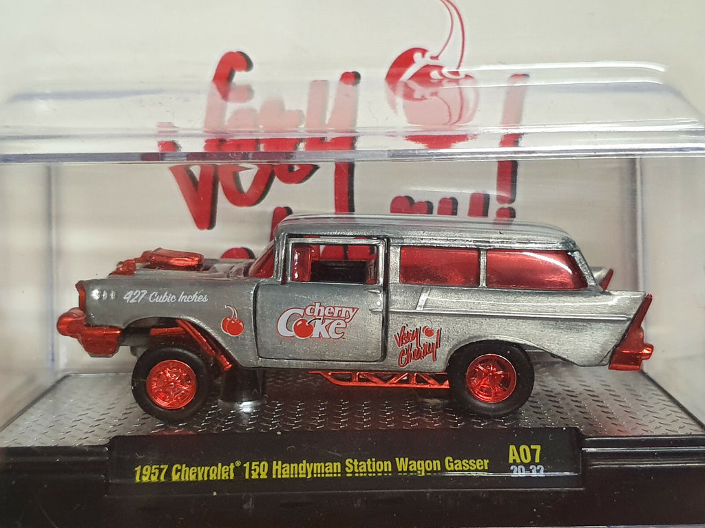 M2 Machines Super Chase Coca cola '57 Chevrolet 150 Handyman Gasser  (NG04)